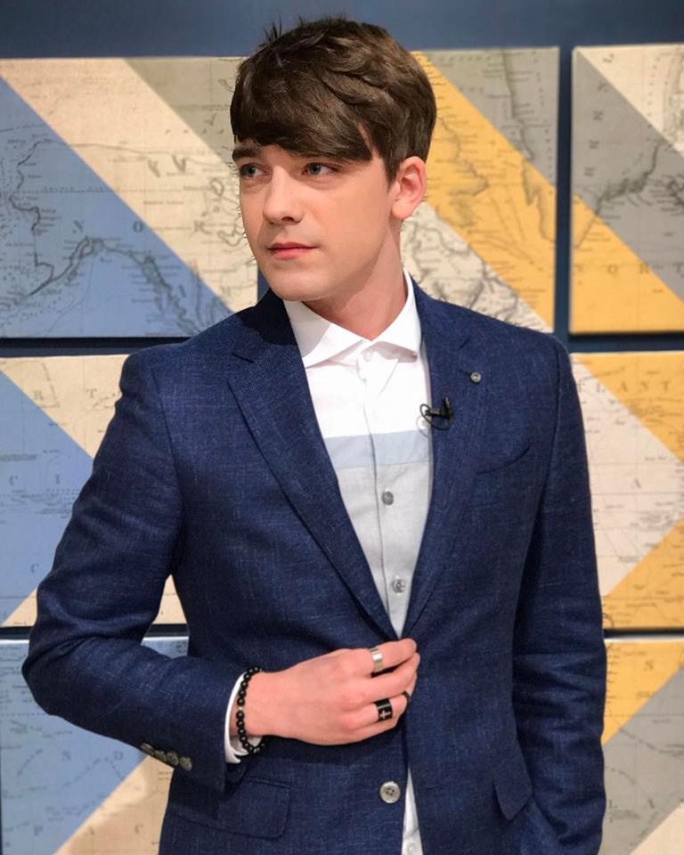 anh chang mac dong phuc canh sat dien trai anh 8