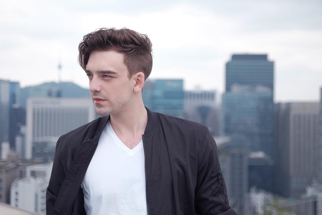 Ve ngoai dien trai cua Niklas Klabunde hinh anh