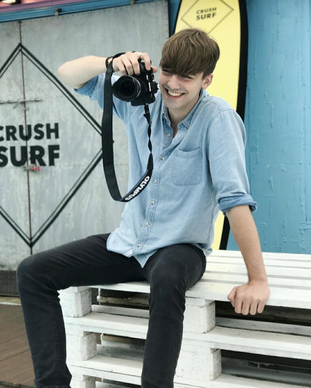 anh chang mac dong phuc canh sat dien trai anh 10