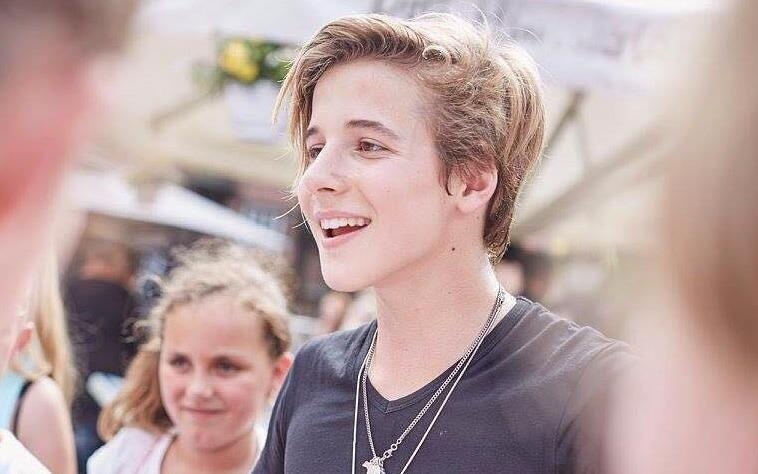 Hot boy The Voice Kids 'day thi thanh cong' khien hoi chi em me man hinh anh