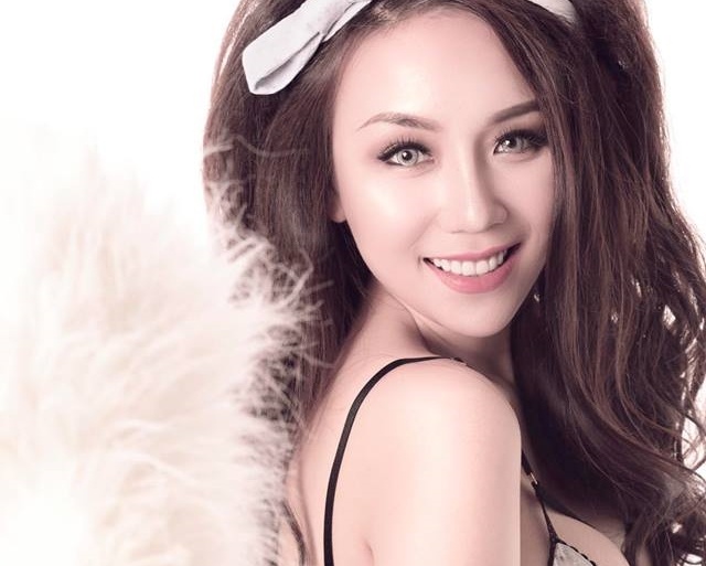 Nhung ban gai 9X xinh dep cua nguoi noi tieng hinh anh