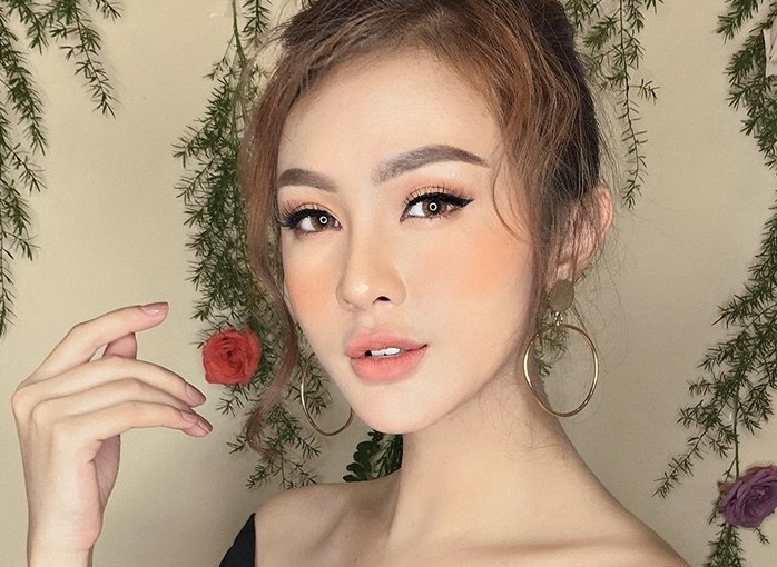 Hanh trinh thay doi nhan sac sau 6 lan sua cam cua Kelly Nguyen hinh anh