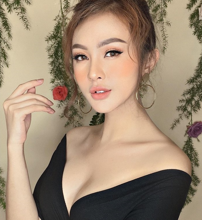 kelly nguyễn phẫu thuật thẩm mỹ ảnh 1 kelly nguyen phau thuat tham my anh 1