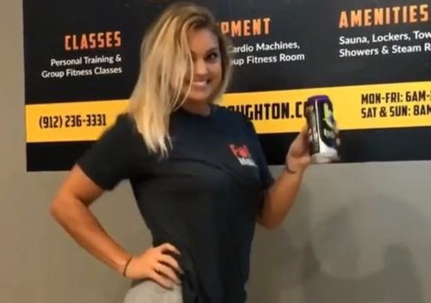 Ve nong bong cua co gai khien Justin Bieber me man hinh anh