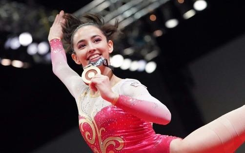 9X xinh dep duoc menh danh 'nu than the duc' tai SEA Games 29 hinh anh