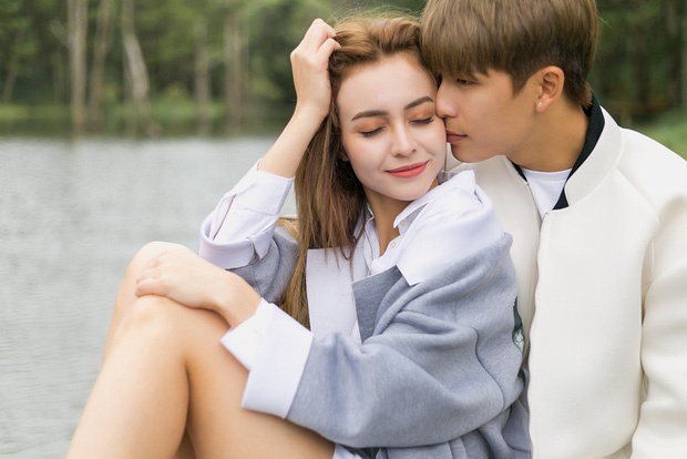 MLee tinh tu voi nguoi yeu tin don trong MV moi hinh anh