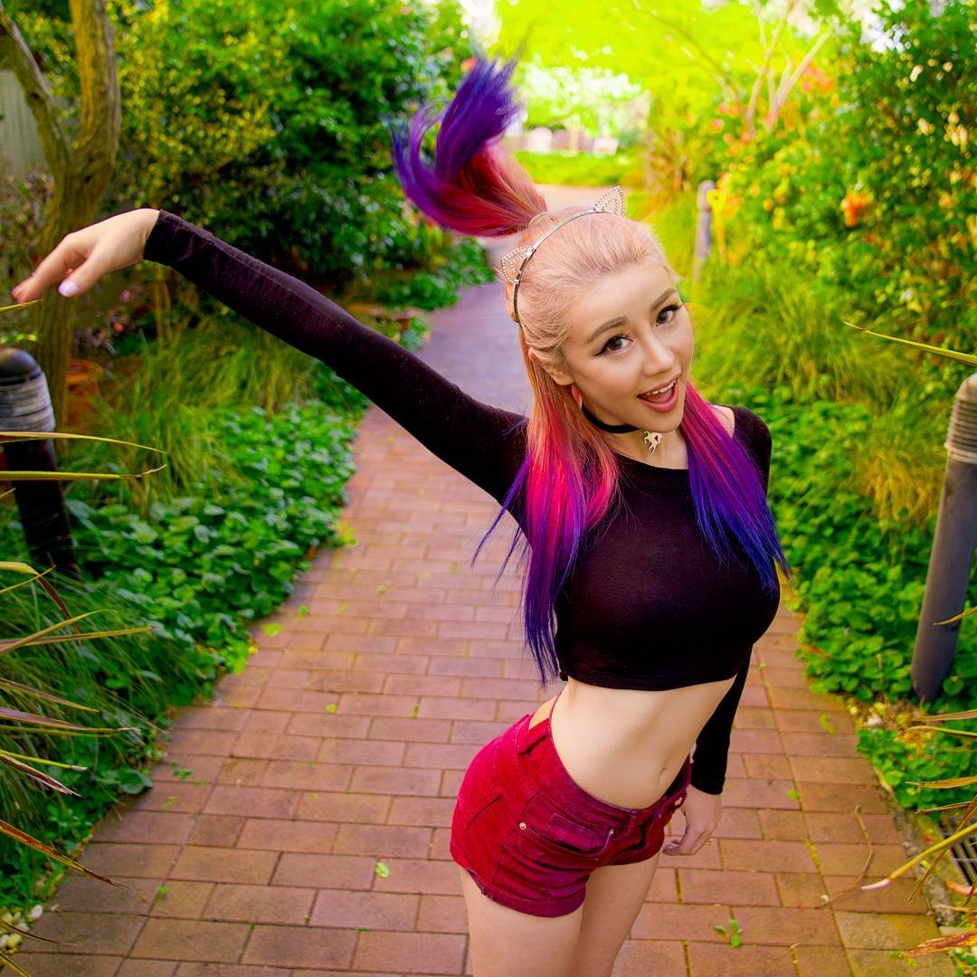 cô gái kiếm triệu đô từ youtube ảnh 2 co gai kiem trieu do tu youtube anh 2