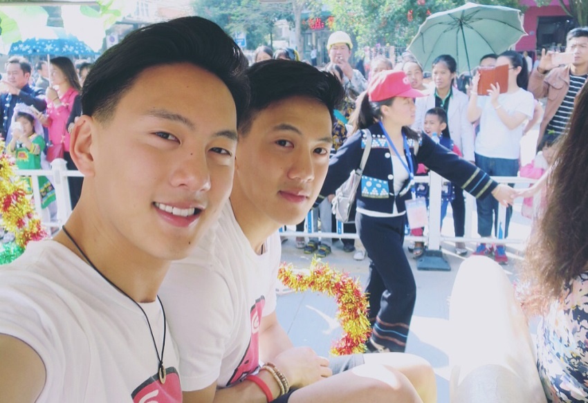 cap song sinh cover em gai mua anh 2