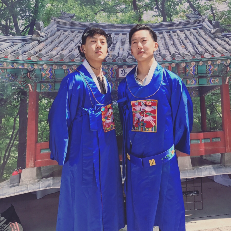 cap song sinh cover em gai mua anh 6