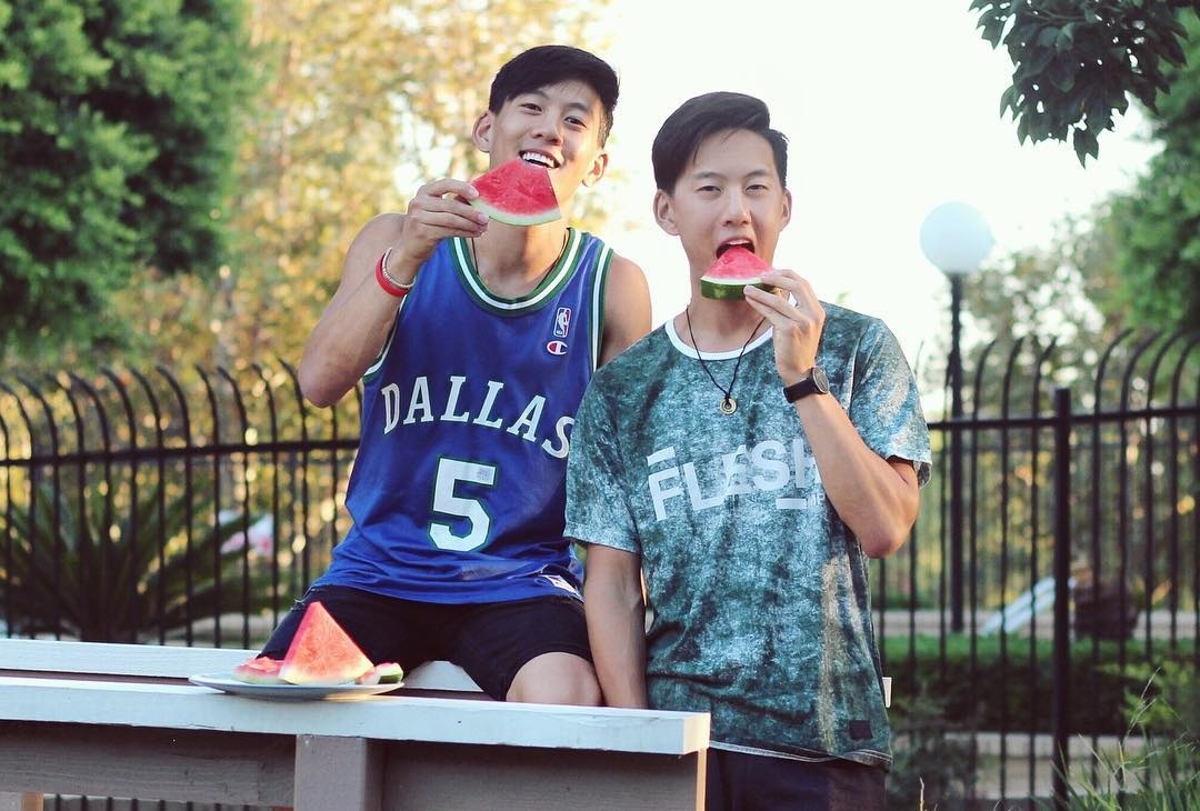 cap song sinh cover em gai mua anh 4