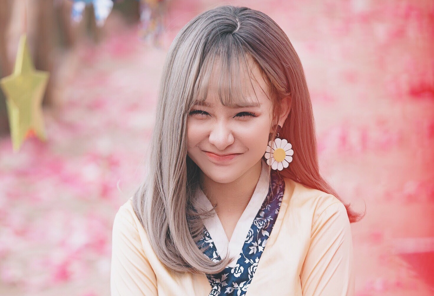 Yen Tatoo cover Tu hom nay cua Chi Pu hinh anh