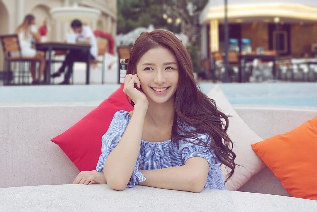 Ve ngoai xinh dep cua hot girl Malaysia hinh anh