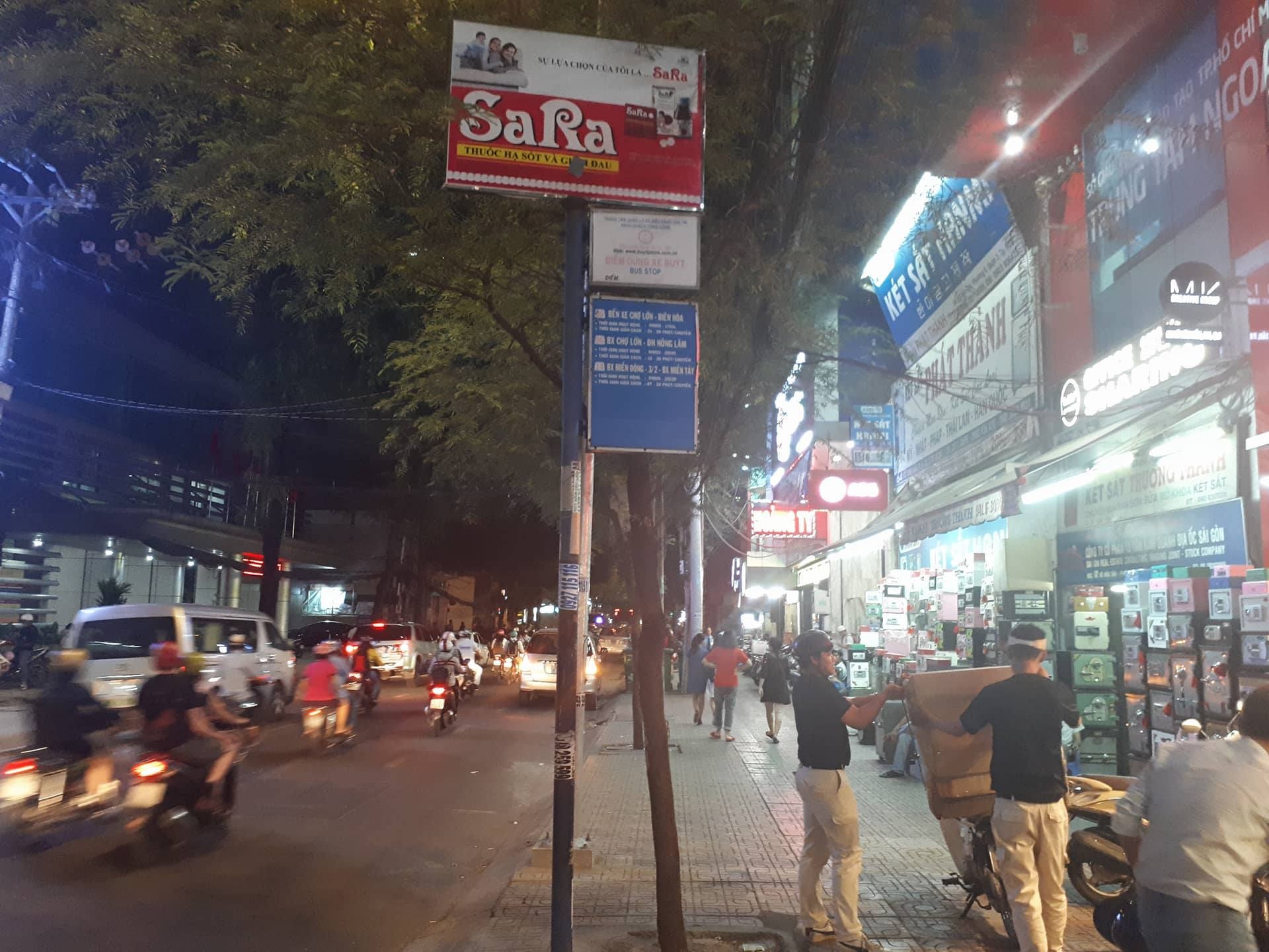 nữ sinh gặp biến thái trên xe bus ảnh 4 nu sinh gap bien thai tren xe bus anh 4