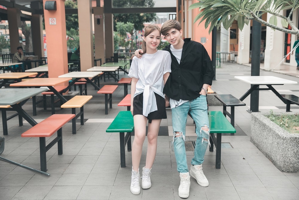 Chi Dan cung ban gai xinh dep trong MV Yeu tu phia xa hinh anh