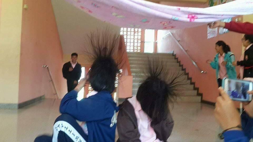 trào lưu trùm chăn làm tóc ảnh 1 trao luu trum chan lam toc anh 1