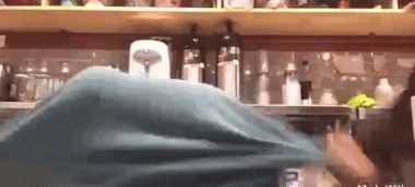 Dan mang thich thu voi trao luu trum chan lam toc hinh anh