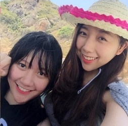 em gai nguoi noi tieng anh 6