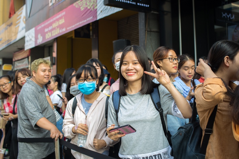 lily maymac den viet nam anh 2