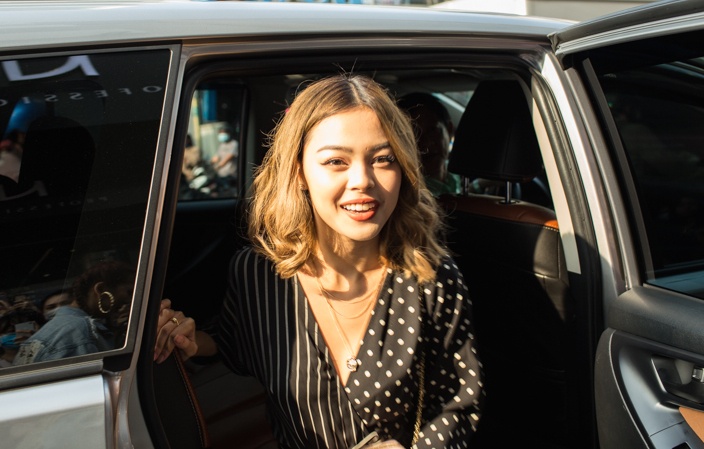 lily maymac den viet nam anh 3