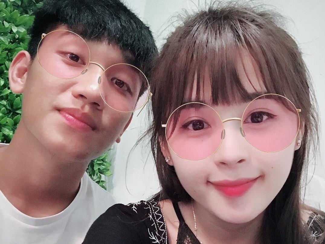 Hot girl 9X duoc cho la ban gai cua cau thu U23 Nguyen Trong Dai hinh anh
