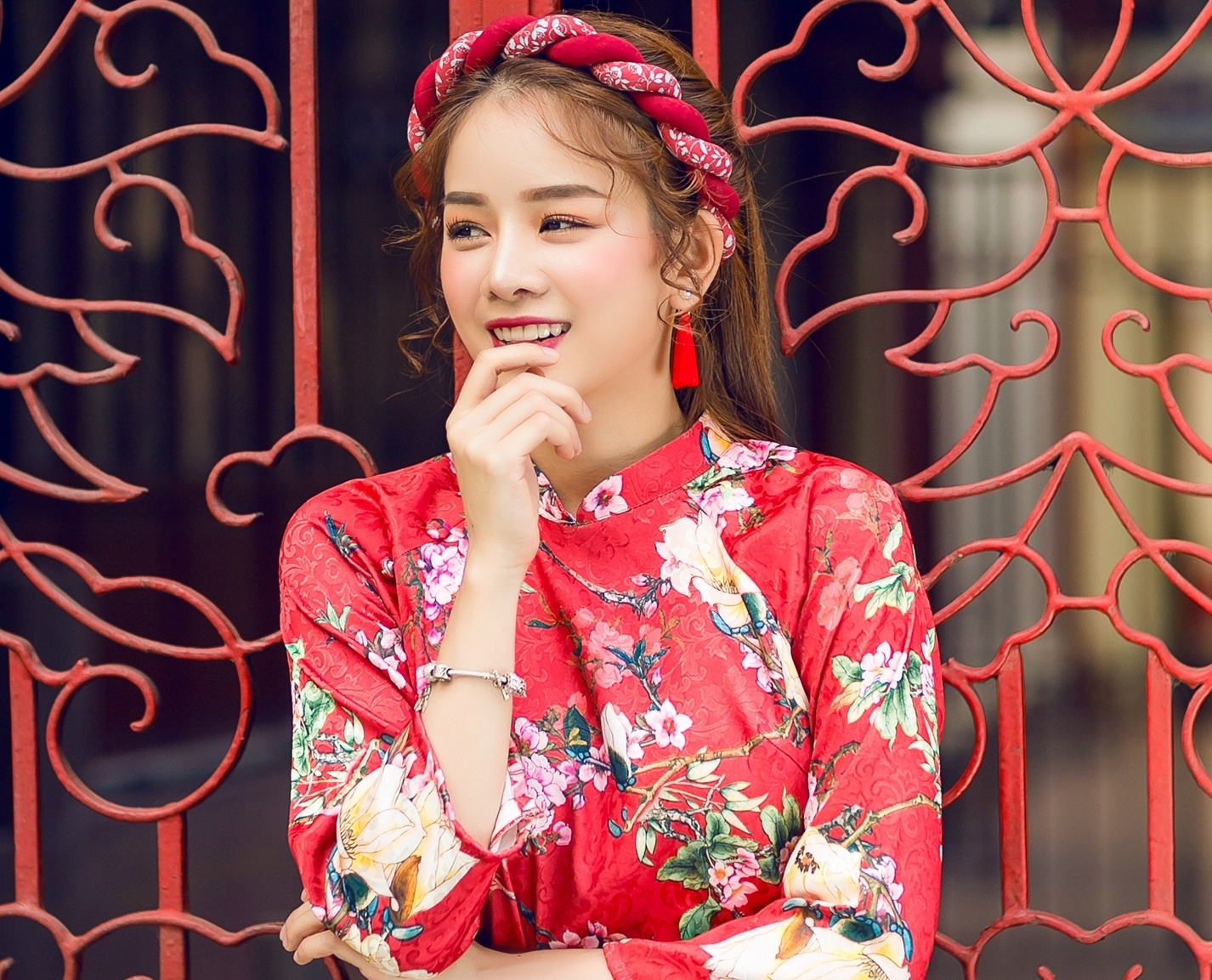 'Bup be DJ' Mie duyen dang trong bo anh don xuan hinh anh