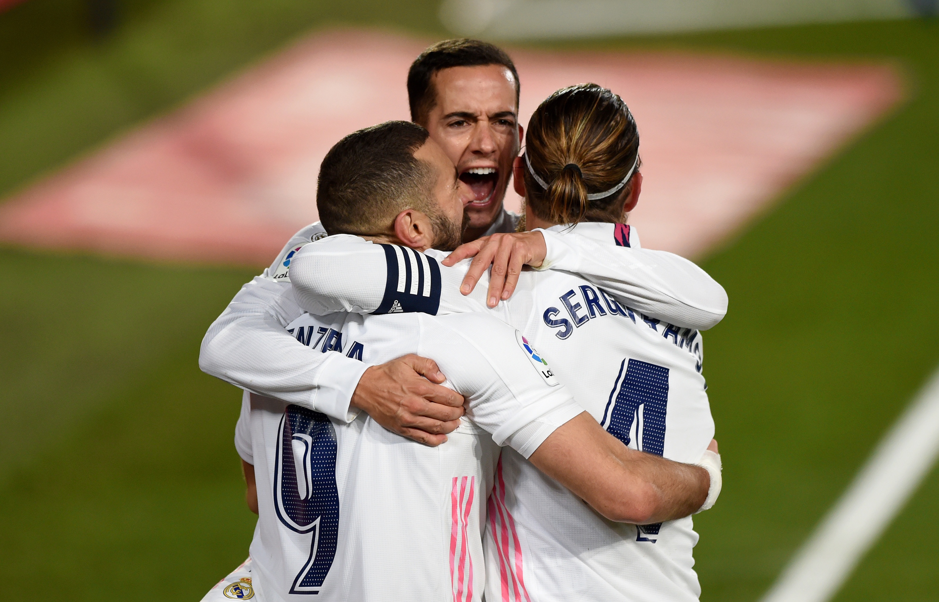 Cho cu nuoc rut cua Real Madrid hinh anh