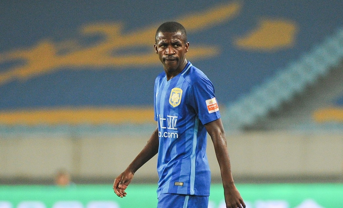 Loi keu cuu tu cau thu thi dau o Trung Quoc hinh anh