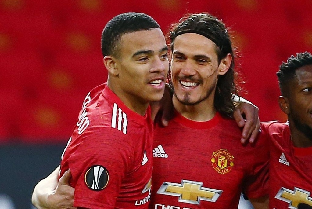 Cho Greenwood va Cavani danh chim 'Tau ngam vang' hinh anh