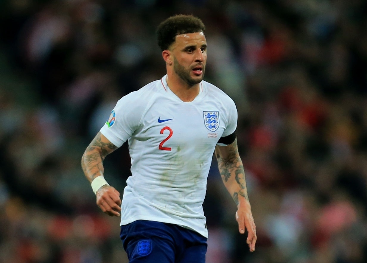 Alexander-Arnold anh 1