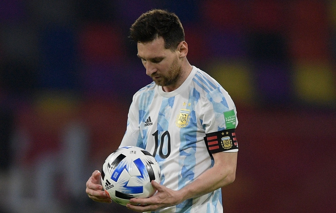 Tuyen Argentina van phai song bang hoi tho cua Messi hinh anh