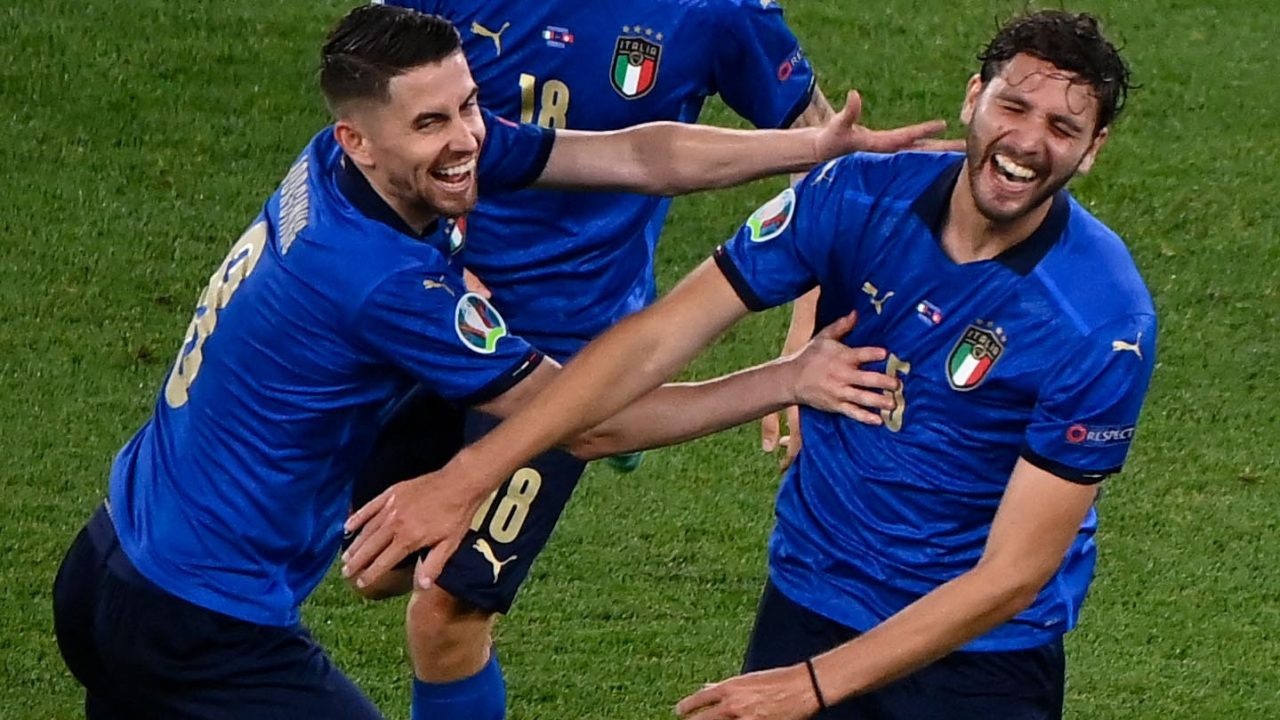 Tuyen Italy hoi sinh tu dong tro tan hinh anh