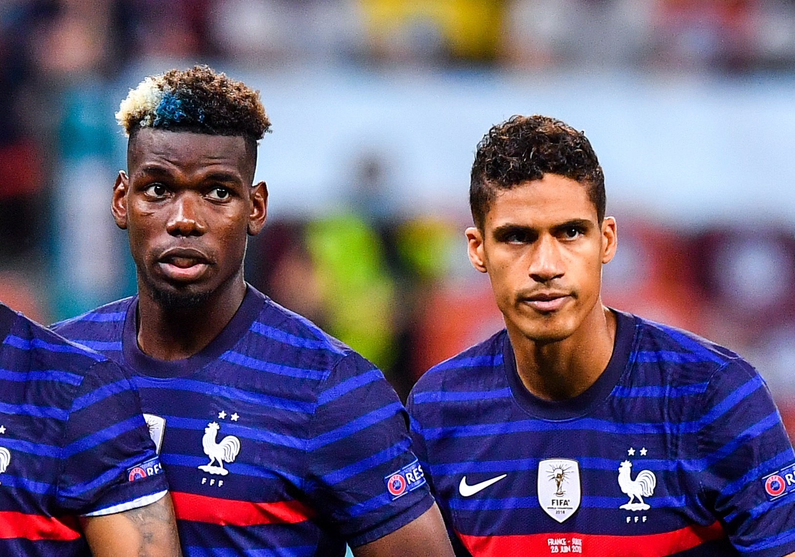 Pavard do loi cho Pogba o tran Phap thua Thuy Si hinh anh