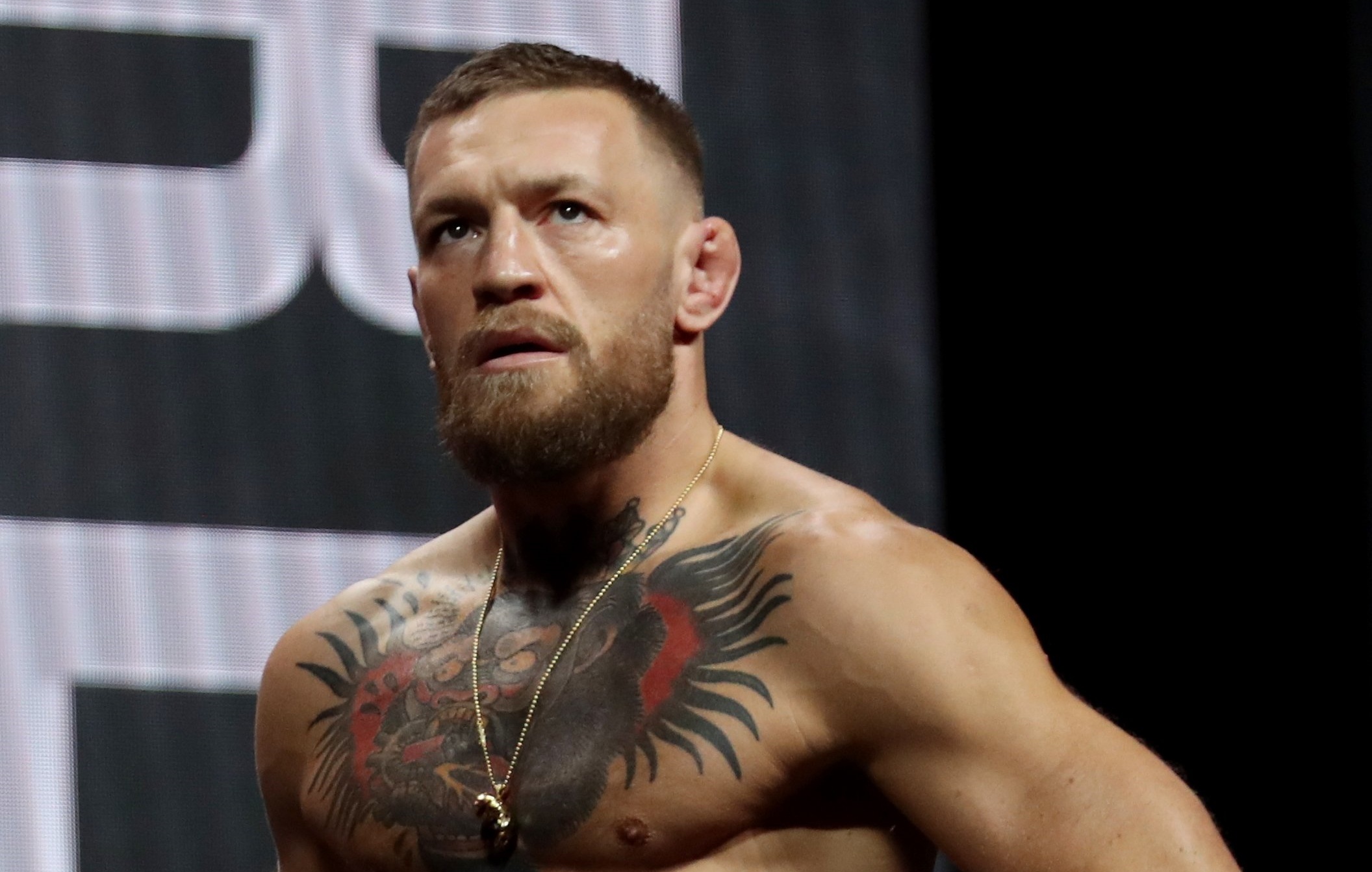 McGregor danh mat dong luc gianh chien thang hinh anh