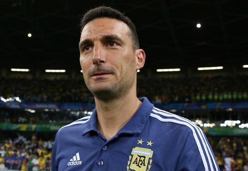 Cuoc gap go dinh menh cua HLV tuyen Argentina va Sabella hinh anh