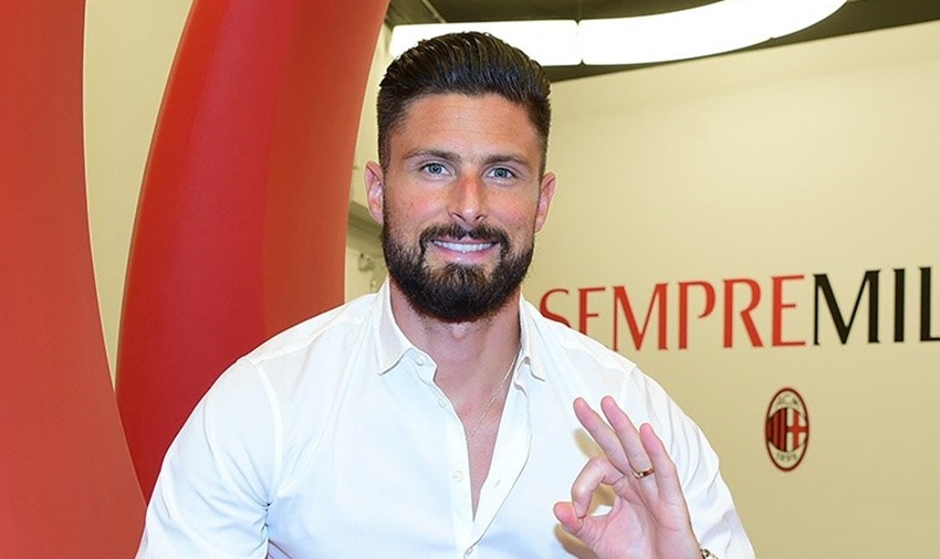 Giroud rang ngoi o Milan hinh anh