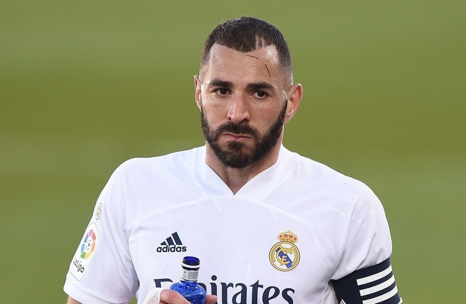 Benzema duong tinh voi Covid-19 hinh anh