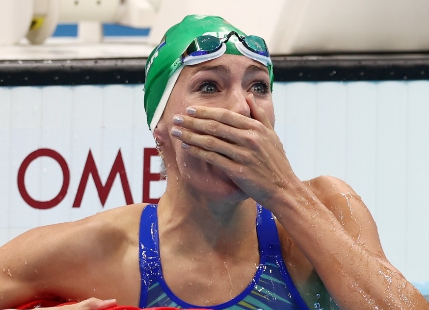 Kinh ngu Nam Phi bat khoc sau khi pha ky luc the gioi hinh anh