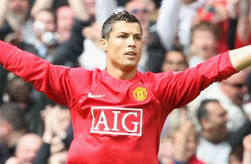 Ferdinand bat ngo voi su chuyen nghiep cua Ronaldo hinh anh