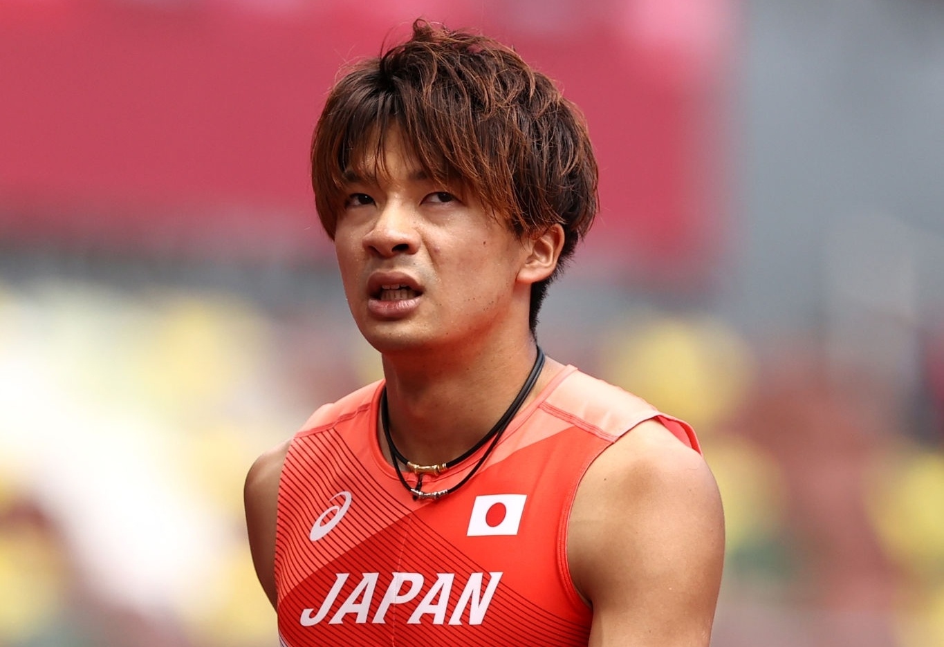 VDV Nhat Ban vap nga o noi dung 110 m vuot rao nam hinh anh