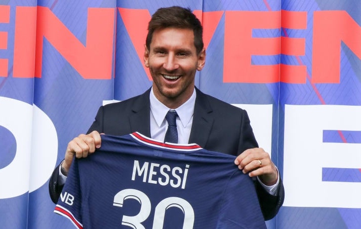 PSG ban 1 trieu ao dau Messi trong mot tuan hinh anh