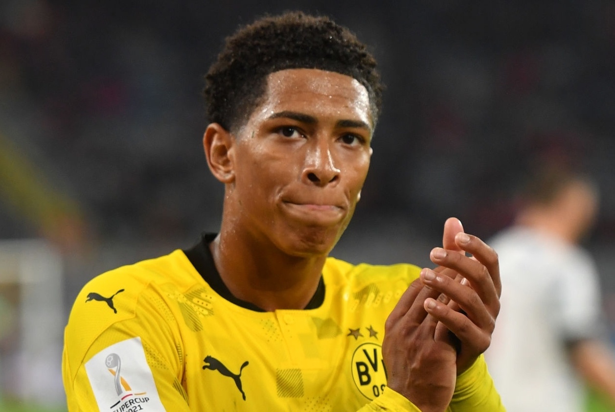 5 cau thu U20 duoc Dortmund su dung o tran gap Bayern Munich hinh anh