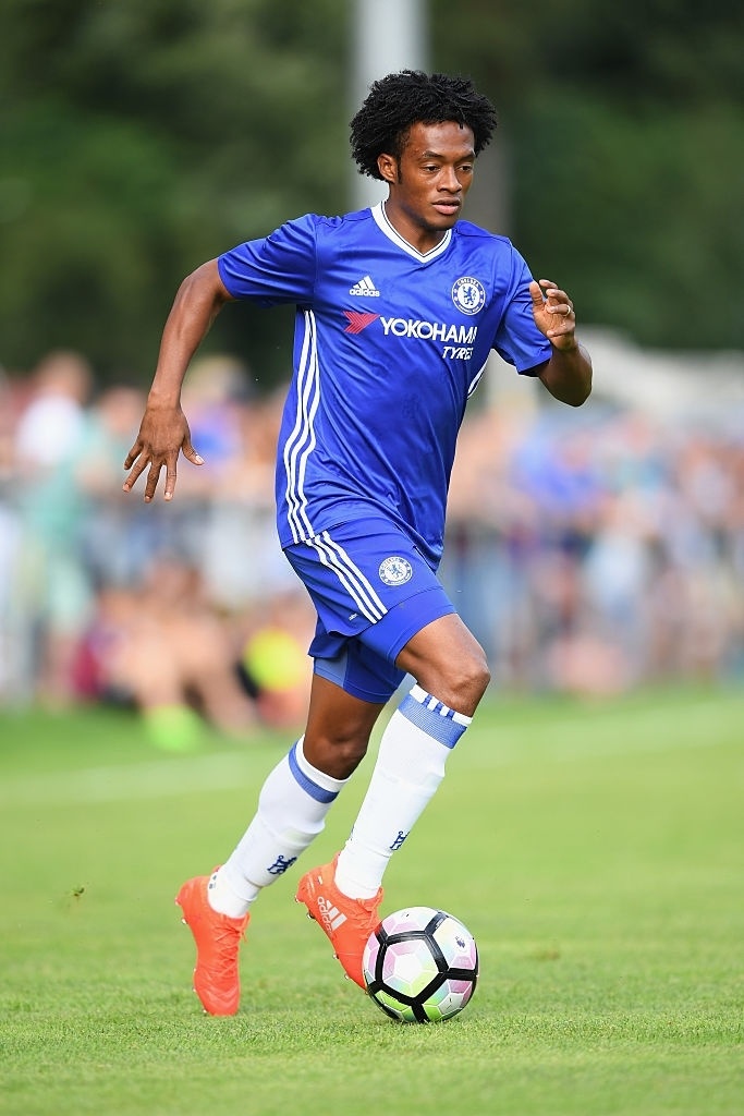 boc tham chia bang Champions League anh 13