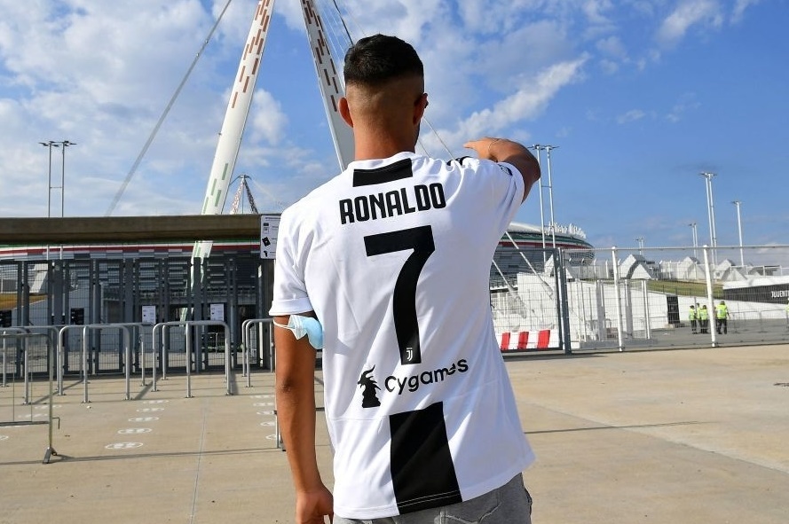 CDV Juventus dang rat nho Ronaldo hinh anh