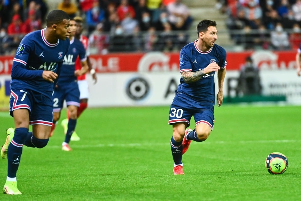 Messi ra mat PSG anh 2