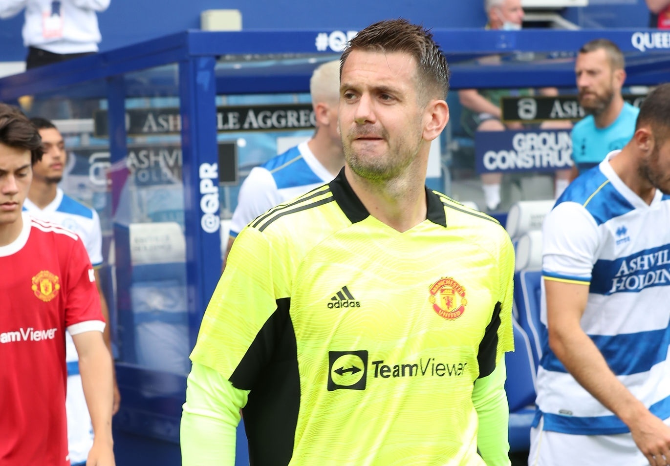 Ronaldo tro lai Man United anh 8