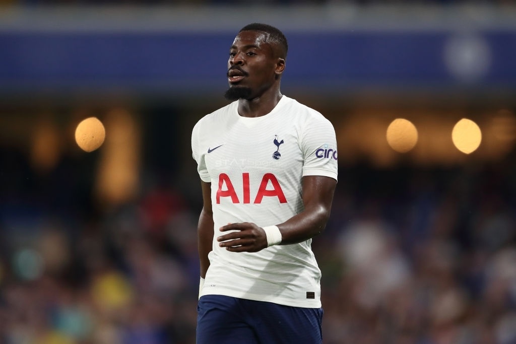 Cau thu that nghiep anh 2