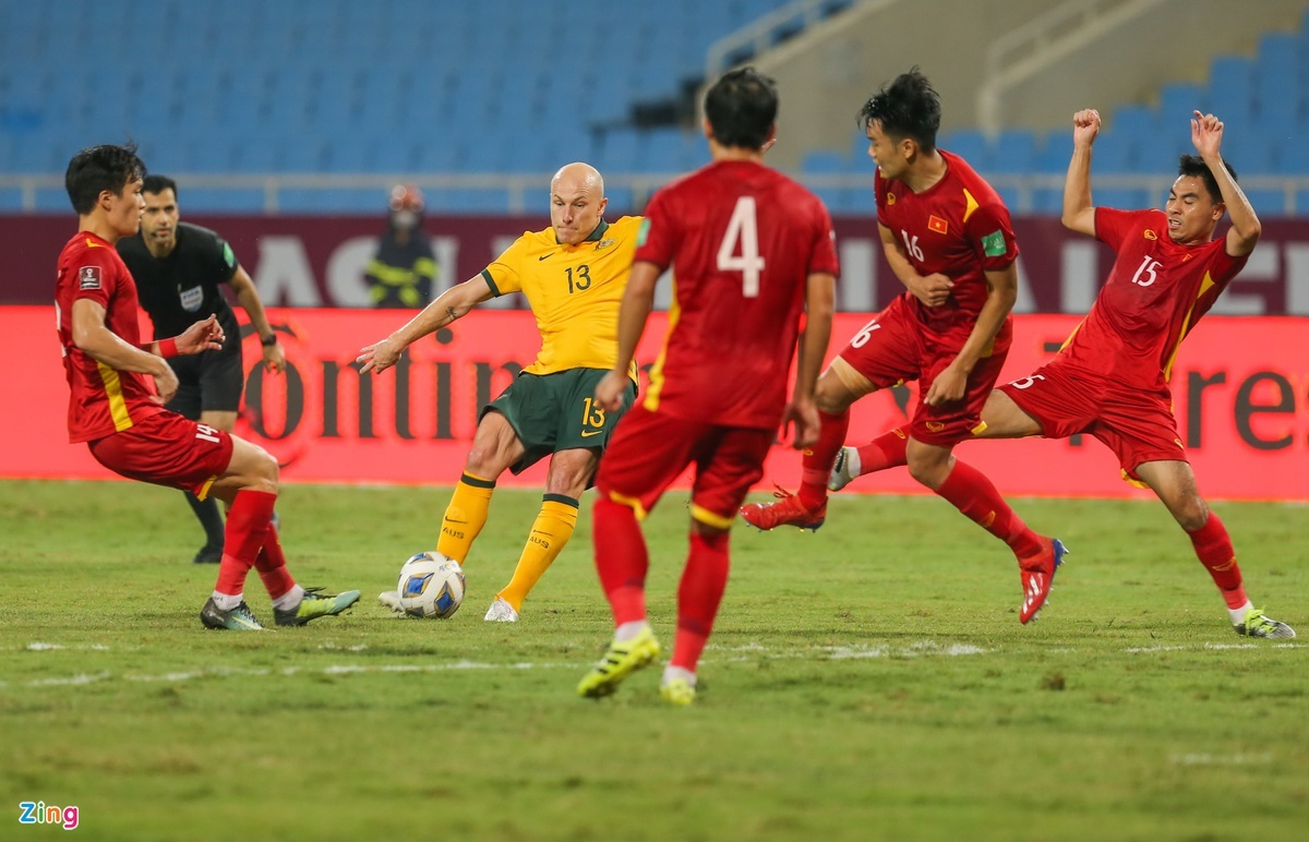 Tuyen Viet Nam khong duoc chu quan anh 2