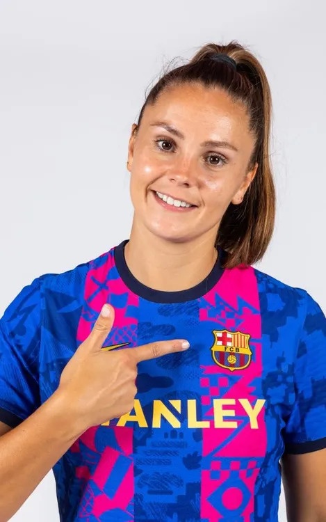 mẫu áo đấu mới của Barcelona ảnh 8 mau ao dau moi cua Barcelona anh 8