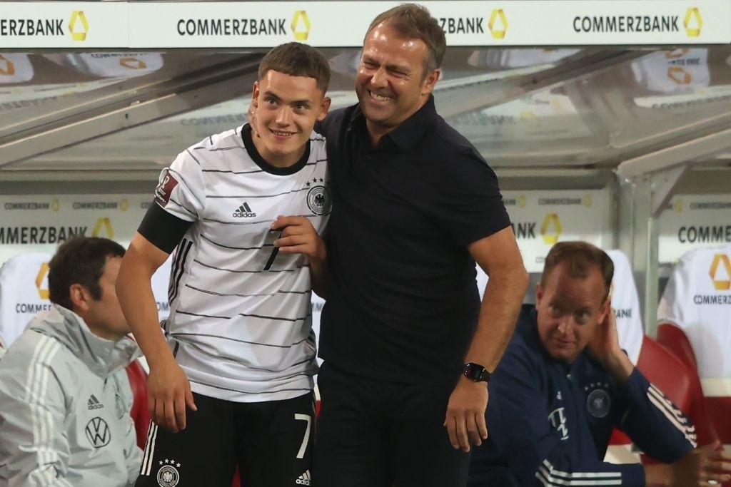 HLV Flick la ban sao cua Loew anh 1