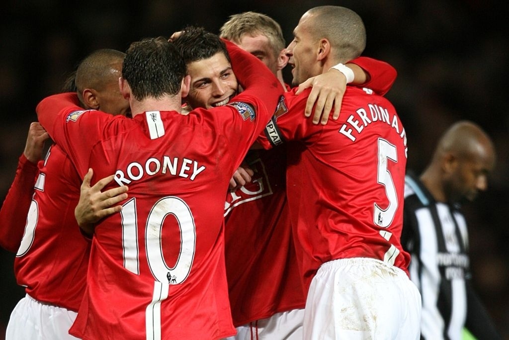 Ronaldo gap lai Newcastle anh 1